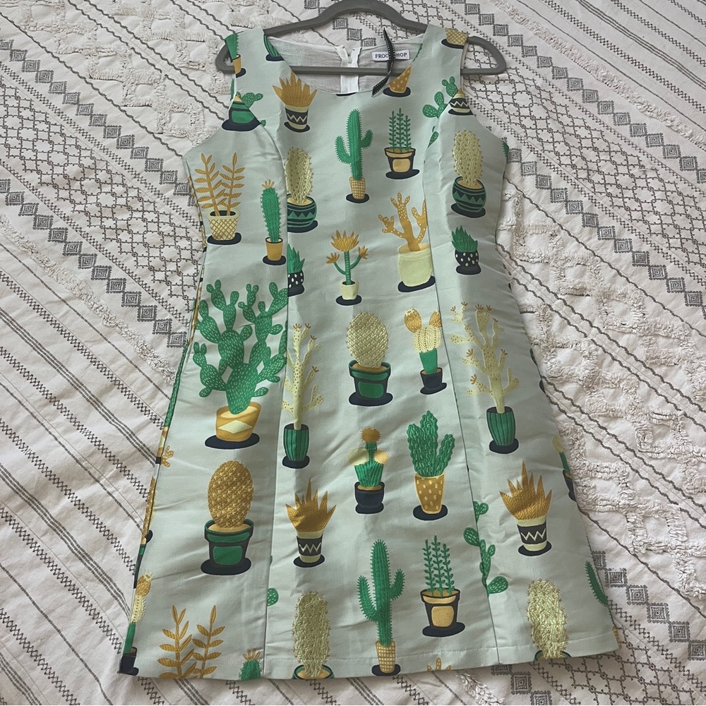 ModCloth Rare Cactus Print Sleeveless Dress size Medium